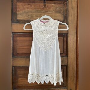 Hint of Mint Lace Detail White Tank Top